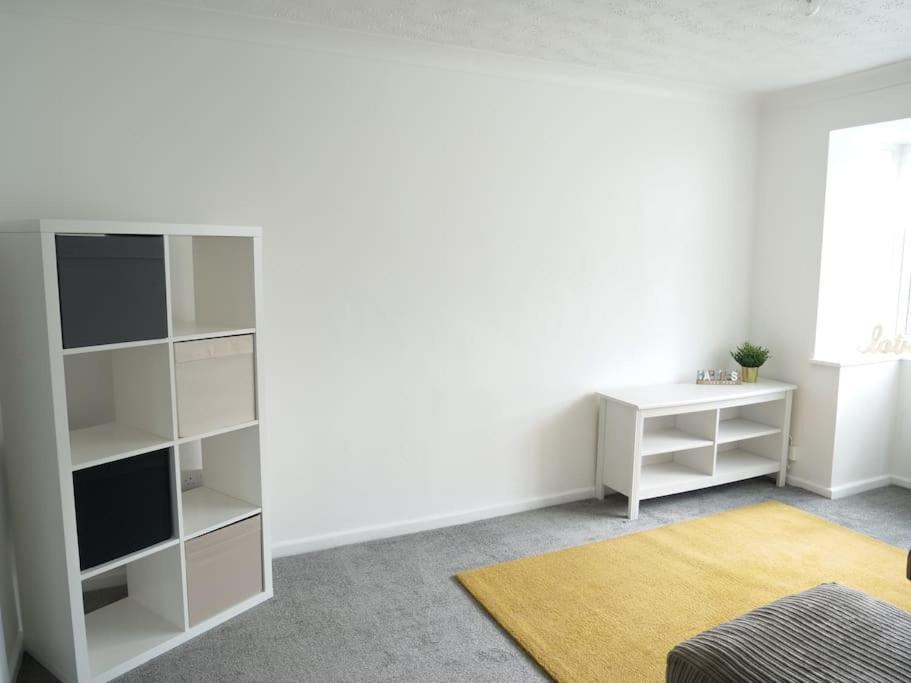 Cosy Four Bed Property With En-Suite Near To Nec Birmingham Airport And The City Exteriér fotografie